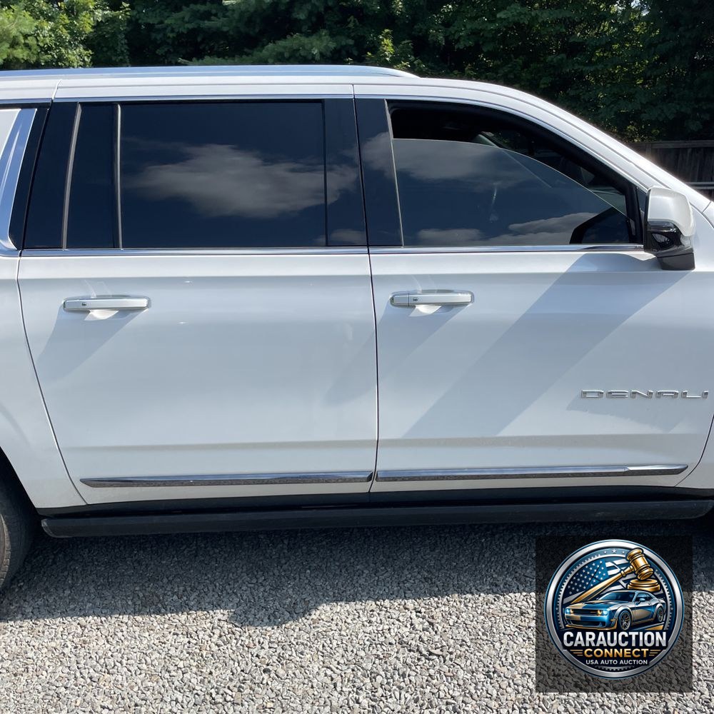 2023 GMC Yukon XL Denali Ultimate