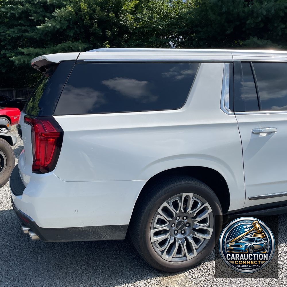 2023 GMC Yukon XL Denali Ultimate