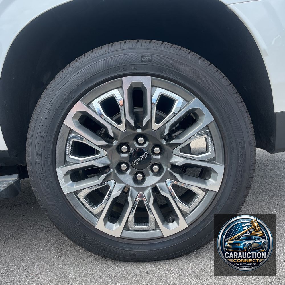 2023 GMC Yukon XL Denali Ultimate
