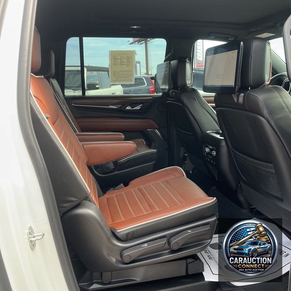 2023 GMC Yukon XL Denali Ultimate