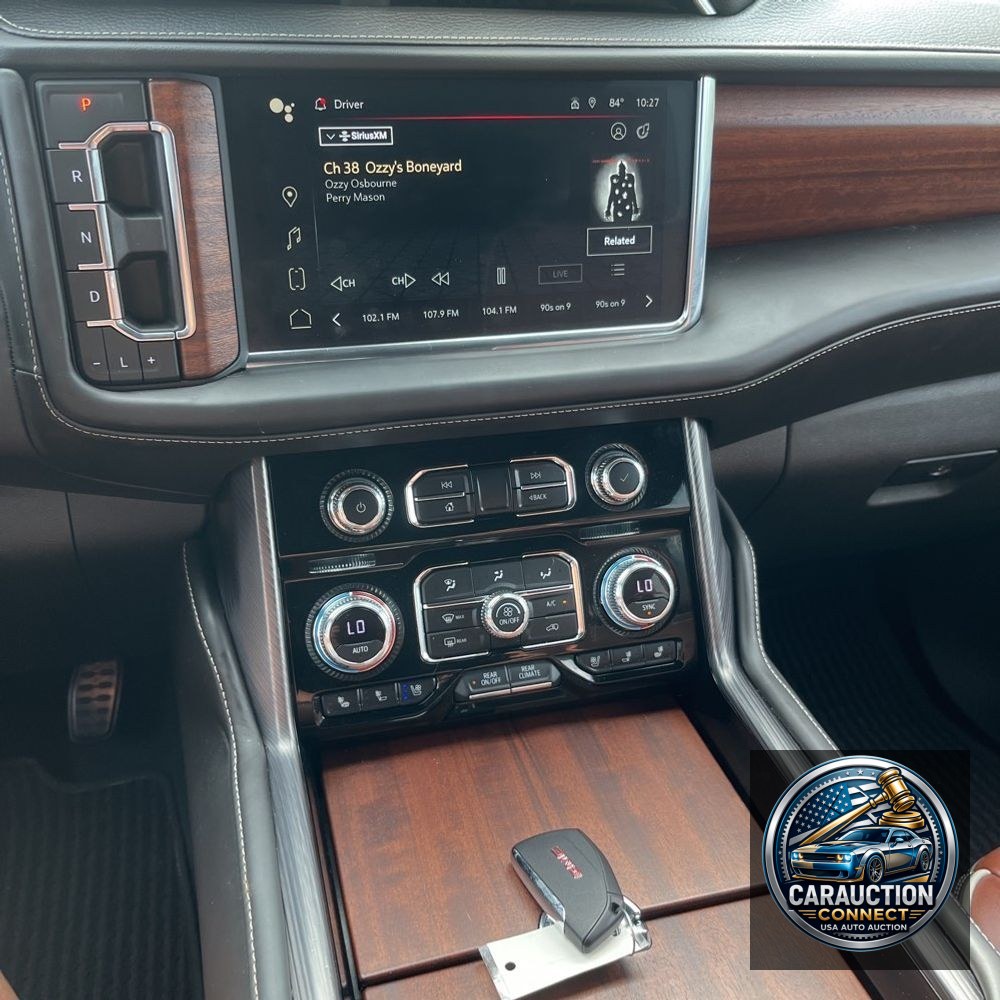 2023 GMC Yukon XL Denali Ultimate