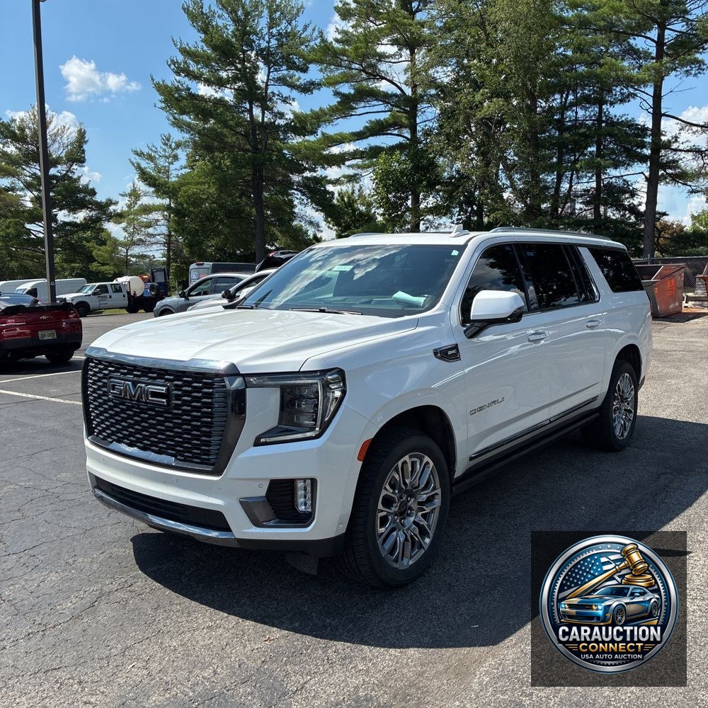 2023 GMC Yukon XL Denali Ultimate