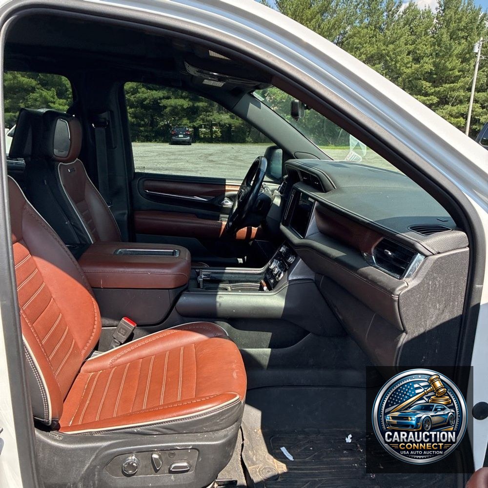 2023 GMC Yukon XL Denali Ultimate