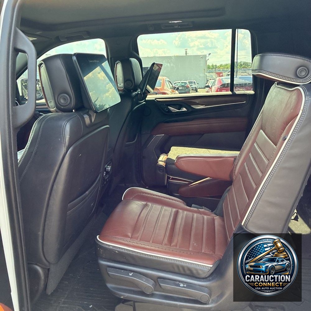 2023 GMC Yukon XL Denali Ultimate