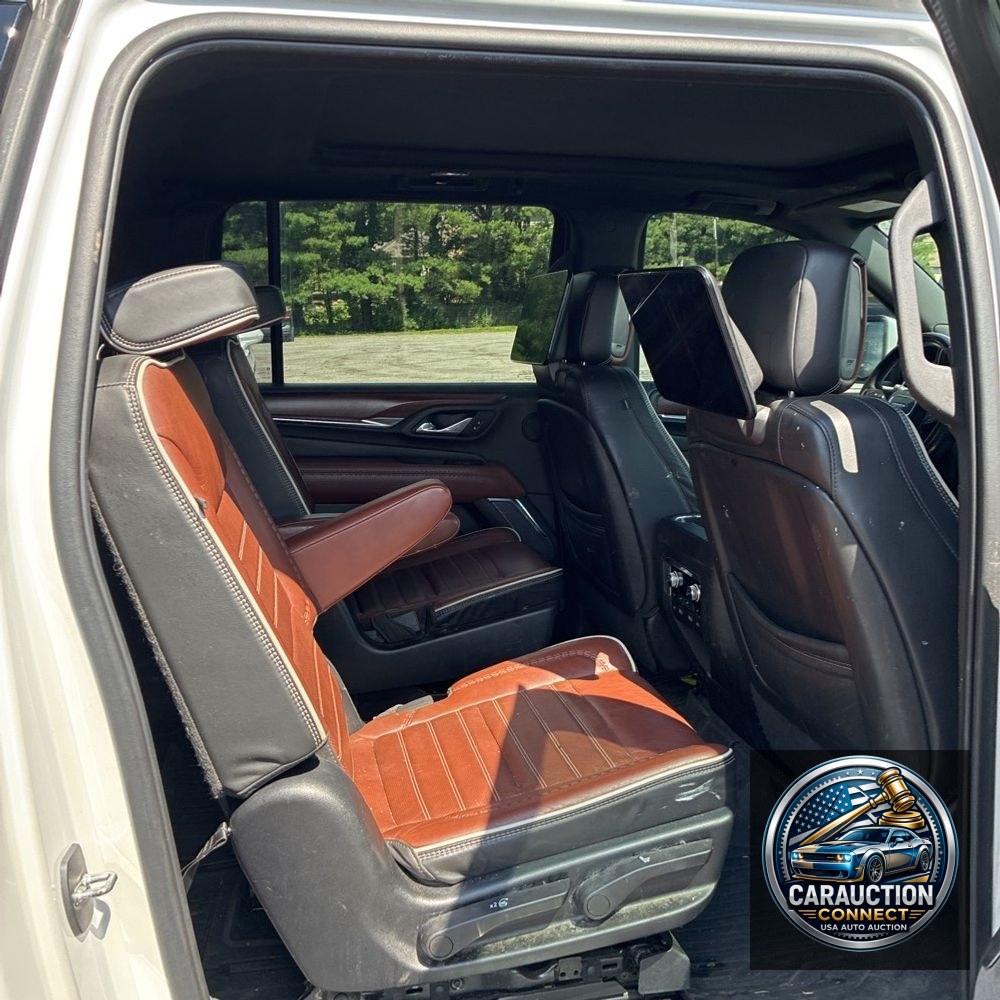 2023 GMC Yukon XL Denali Ultimate
