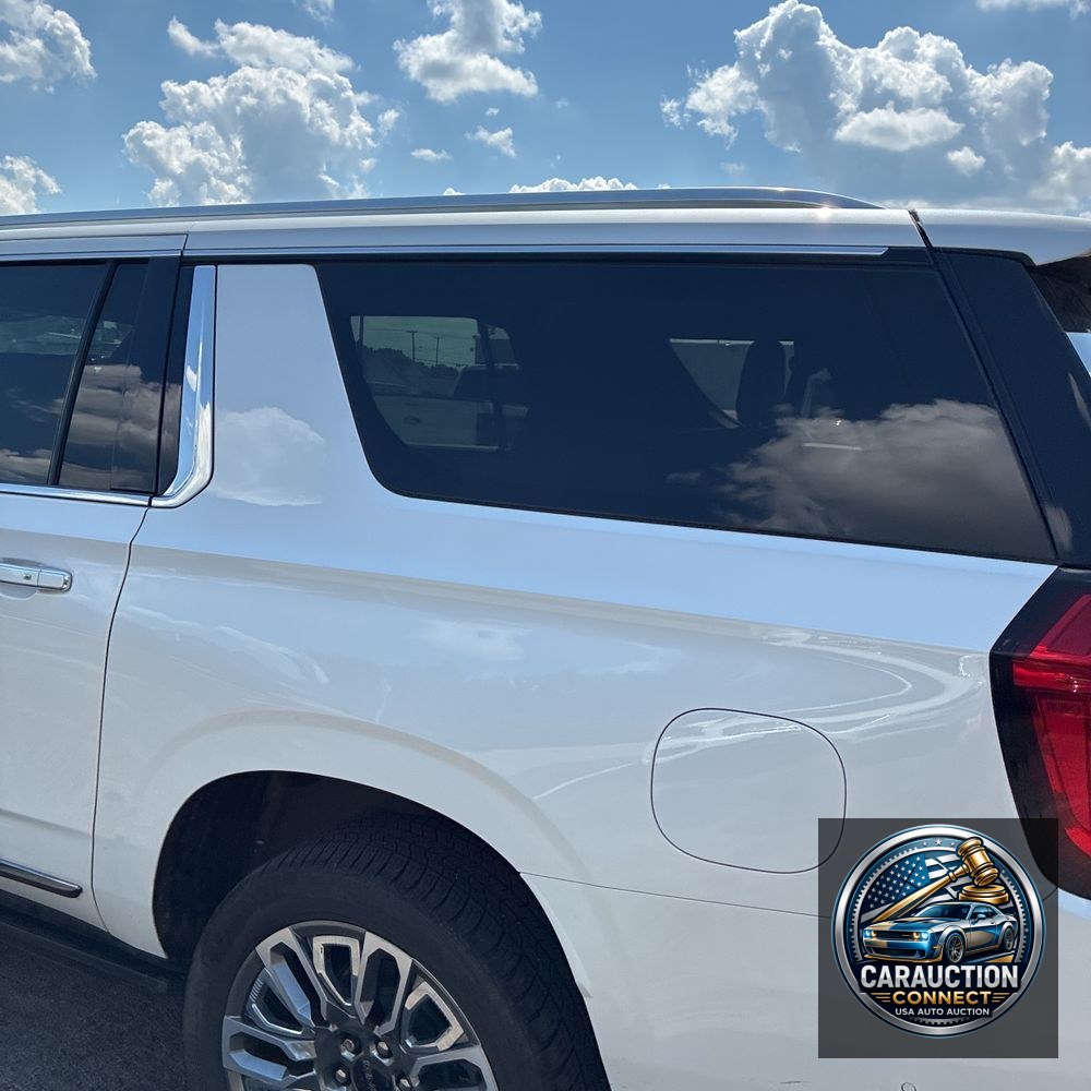 2023 GMC Yukon XL Denali Ultimate