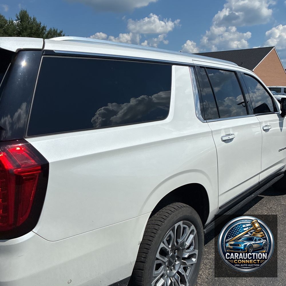 2023 GMC Yukon XL Denali Ultimate