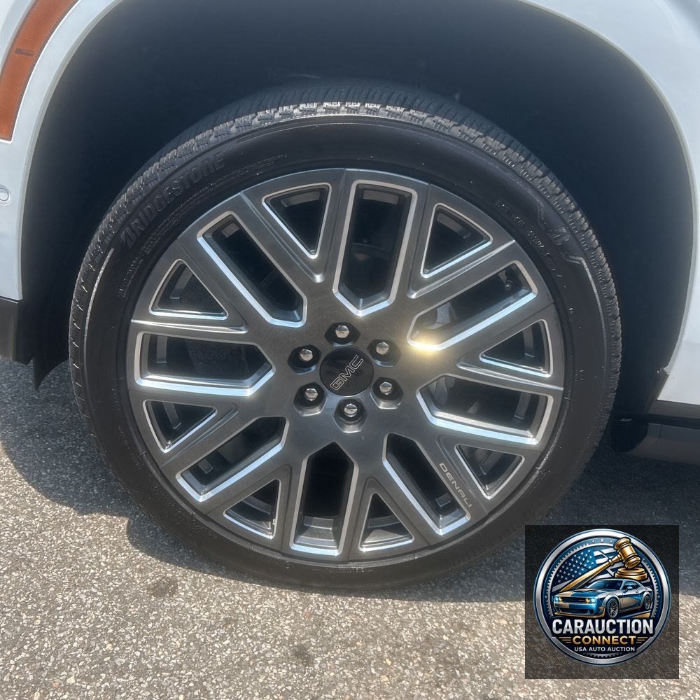 2025 GMC Yukon XL Denali Ultimate
