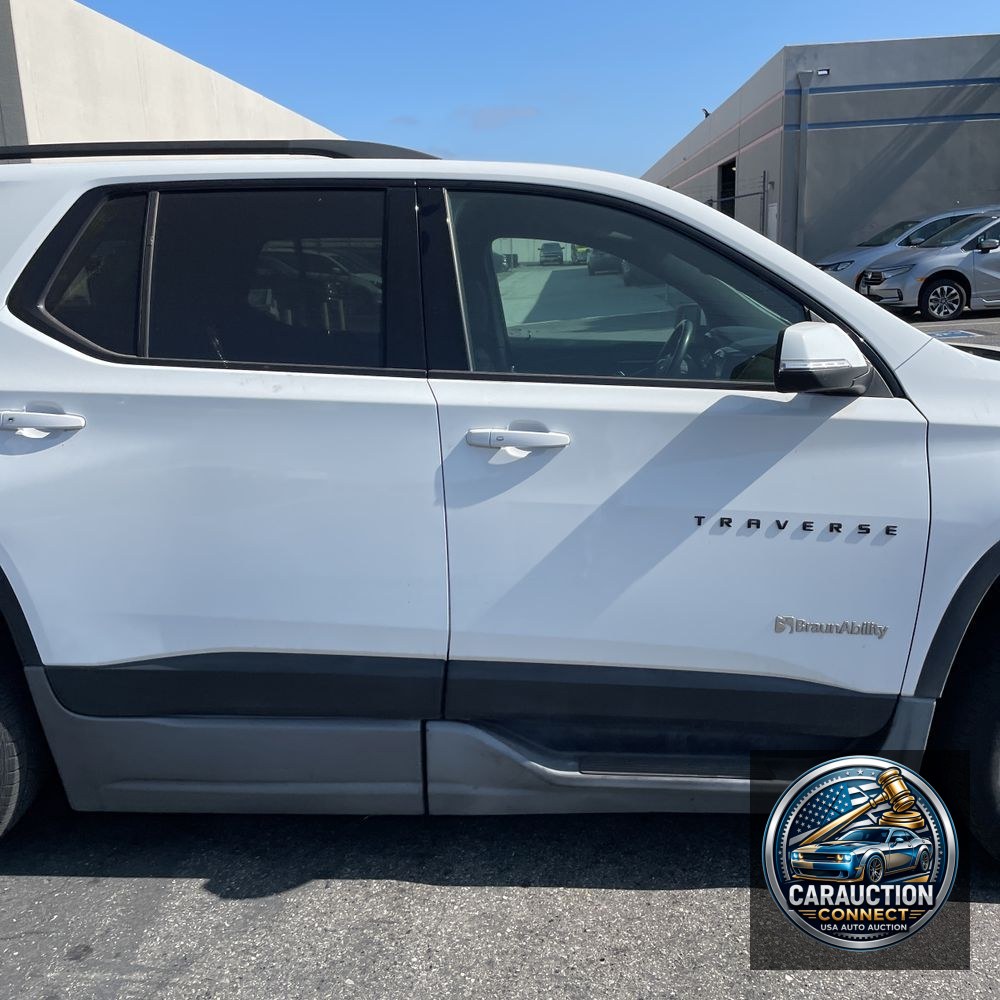 2022 Chevrolet Traverse RS