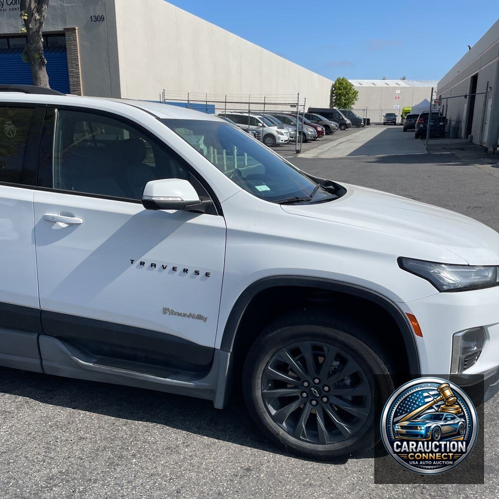 2022 Chevrolet Traverse RS