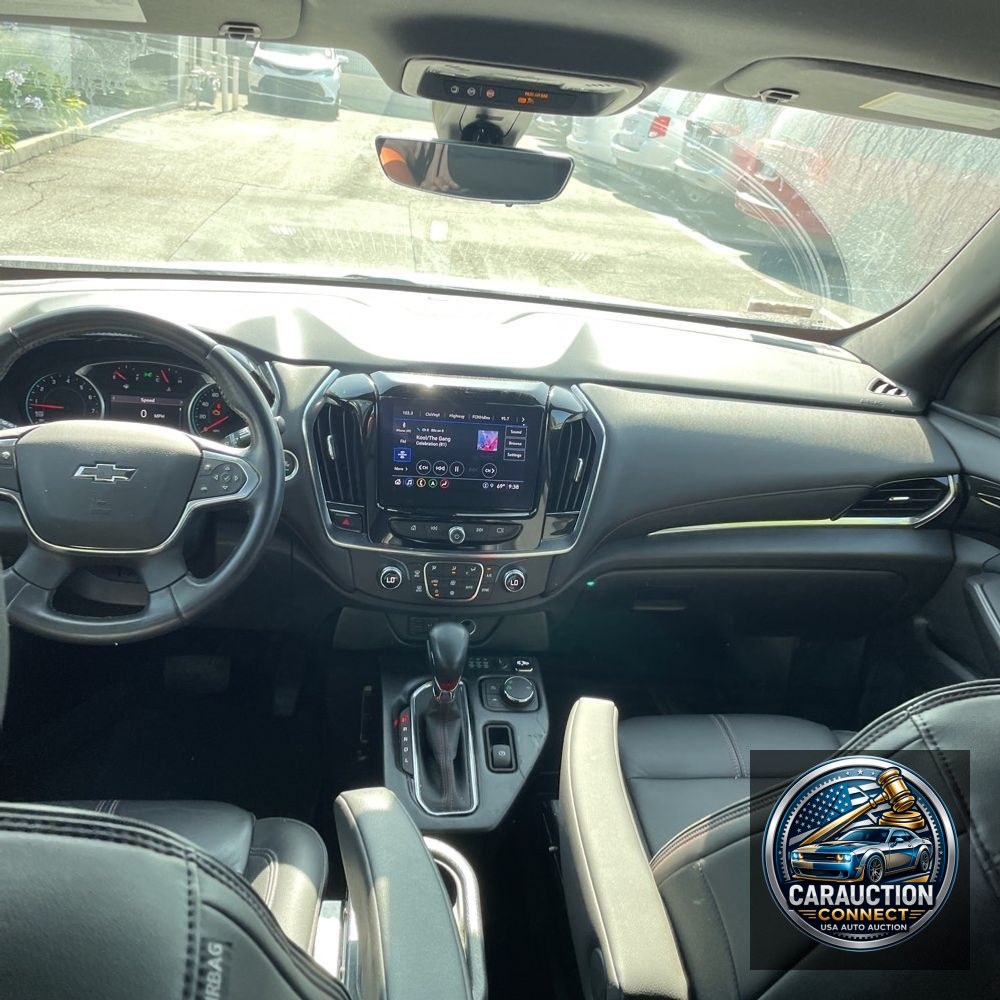 2022 Chevrolet Traverse RS