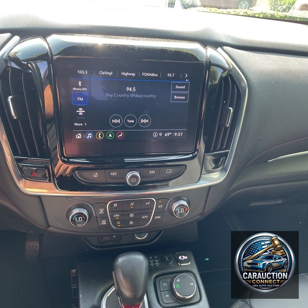 2022 Chevrolet Traverse RS