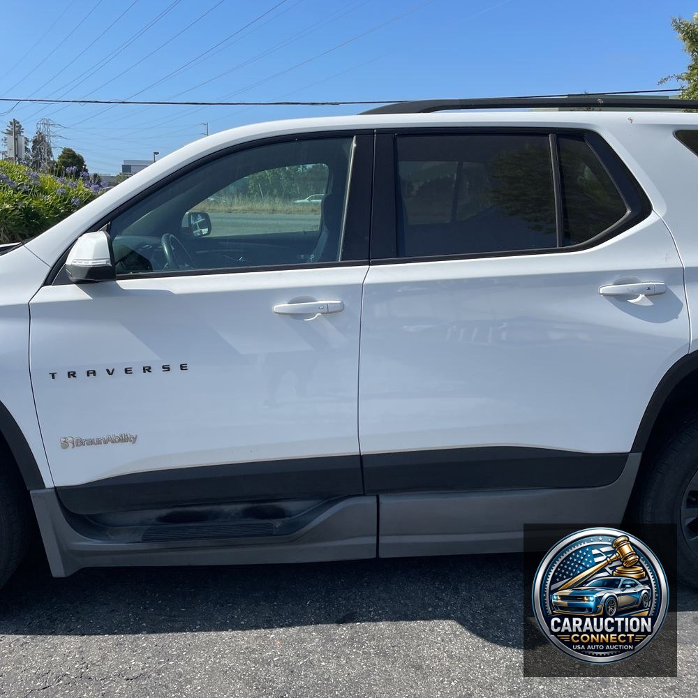 2022 Chevrolet Traverse RS