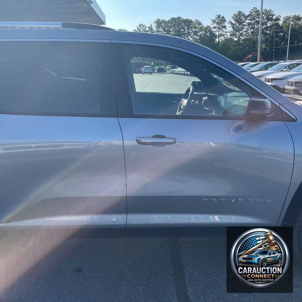 2025 Chevrolet Traverse High Country