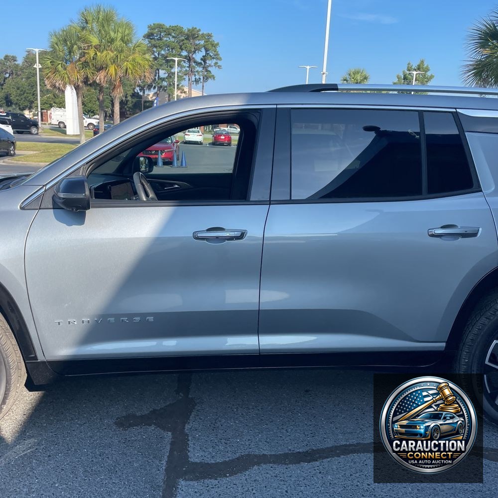 2025 Chevrolet Traverse High Country