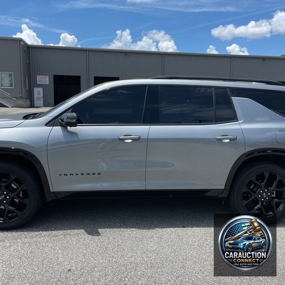 2024 Chevrolet Traverse RS