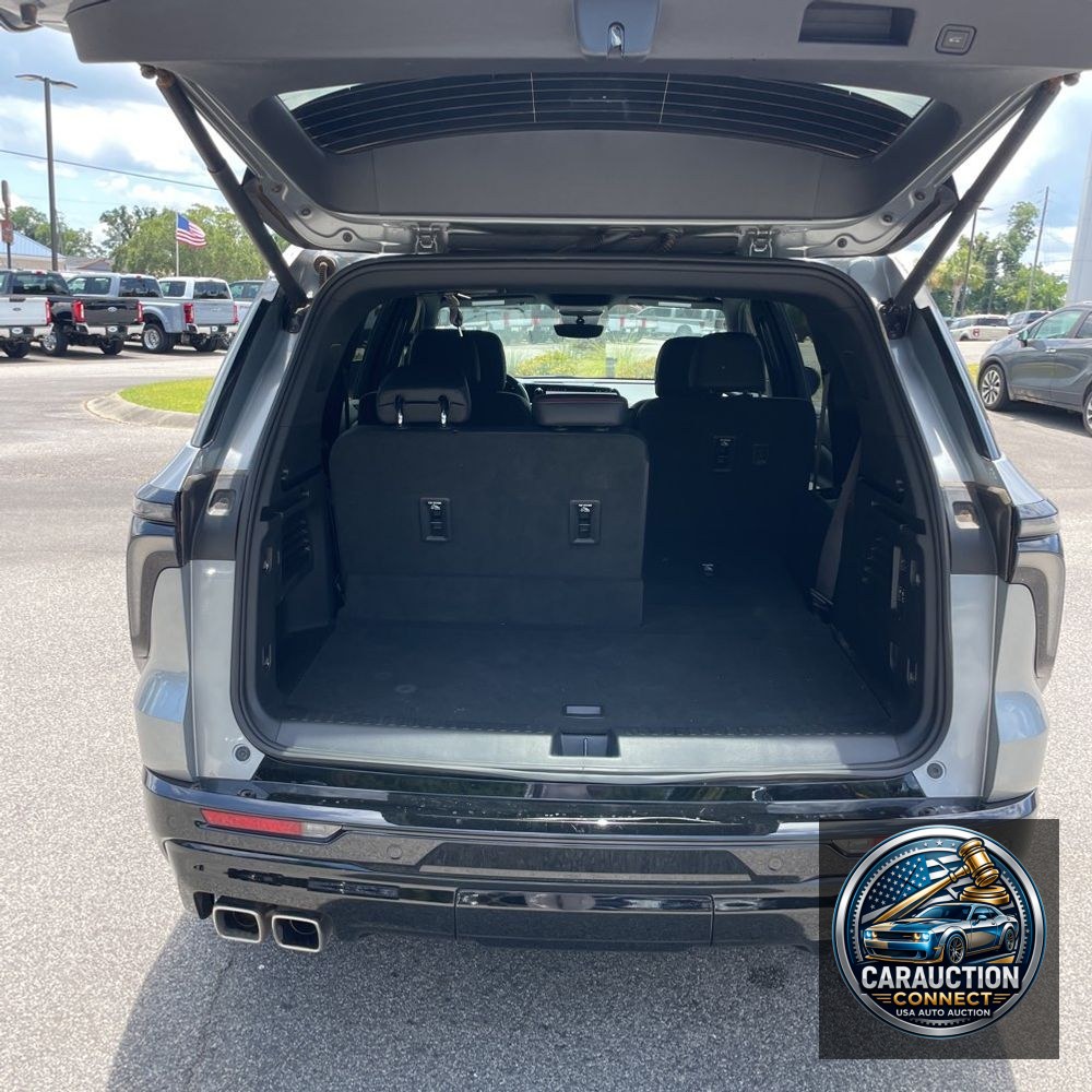2024 Chevrolet Traverse RS