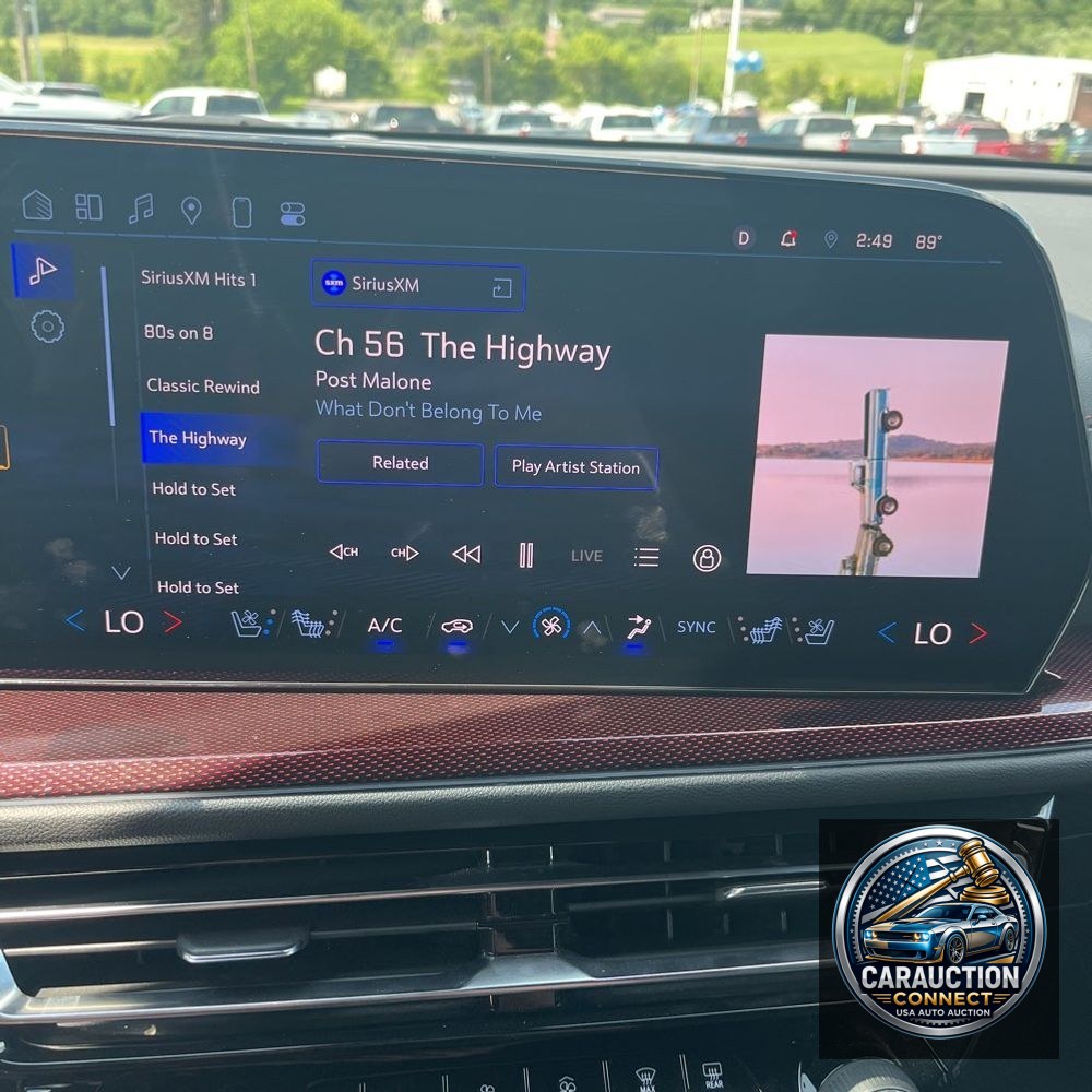 2024 Chevrolet Traverse RS