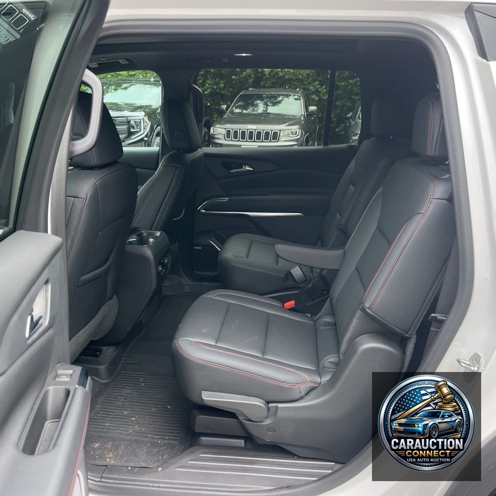 2024 Chevrolet Traverse Z71
