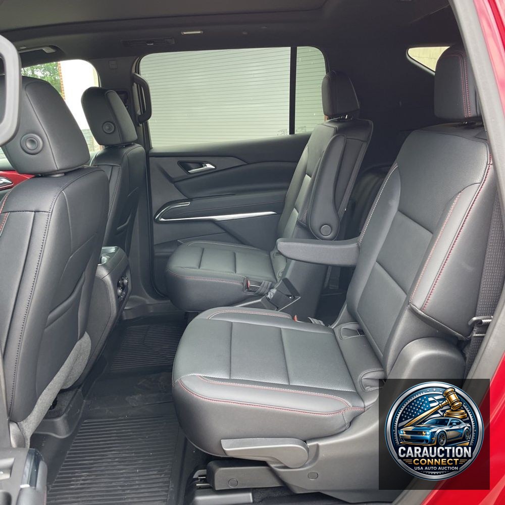 2025 Chevrolet Traverse Z71