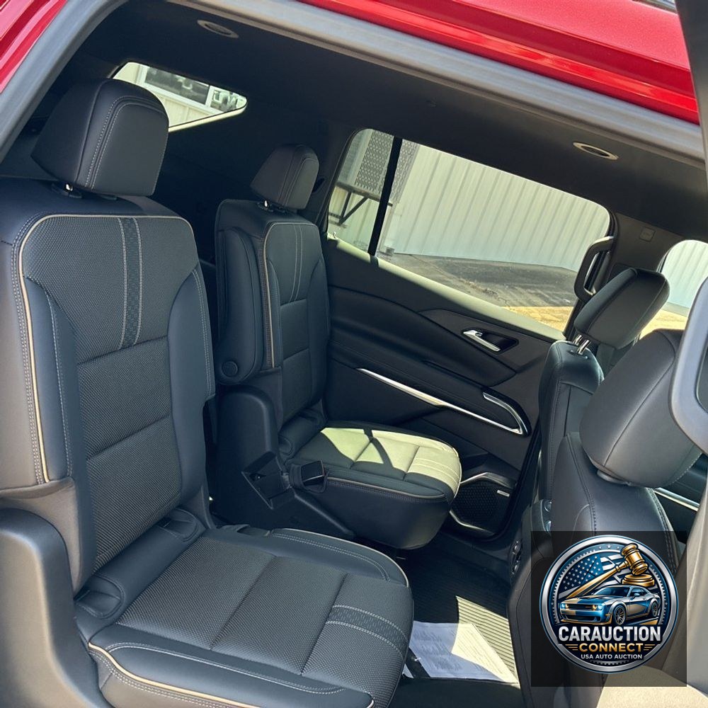 2025 Chevrolet Traverse High Country