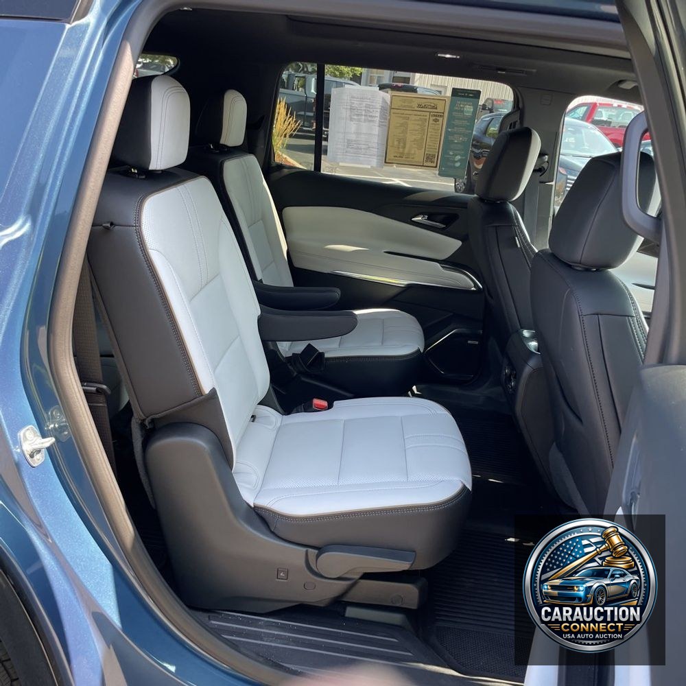 2025 Chevrolet Traverse High Country