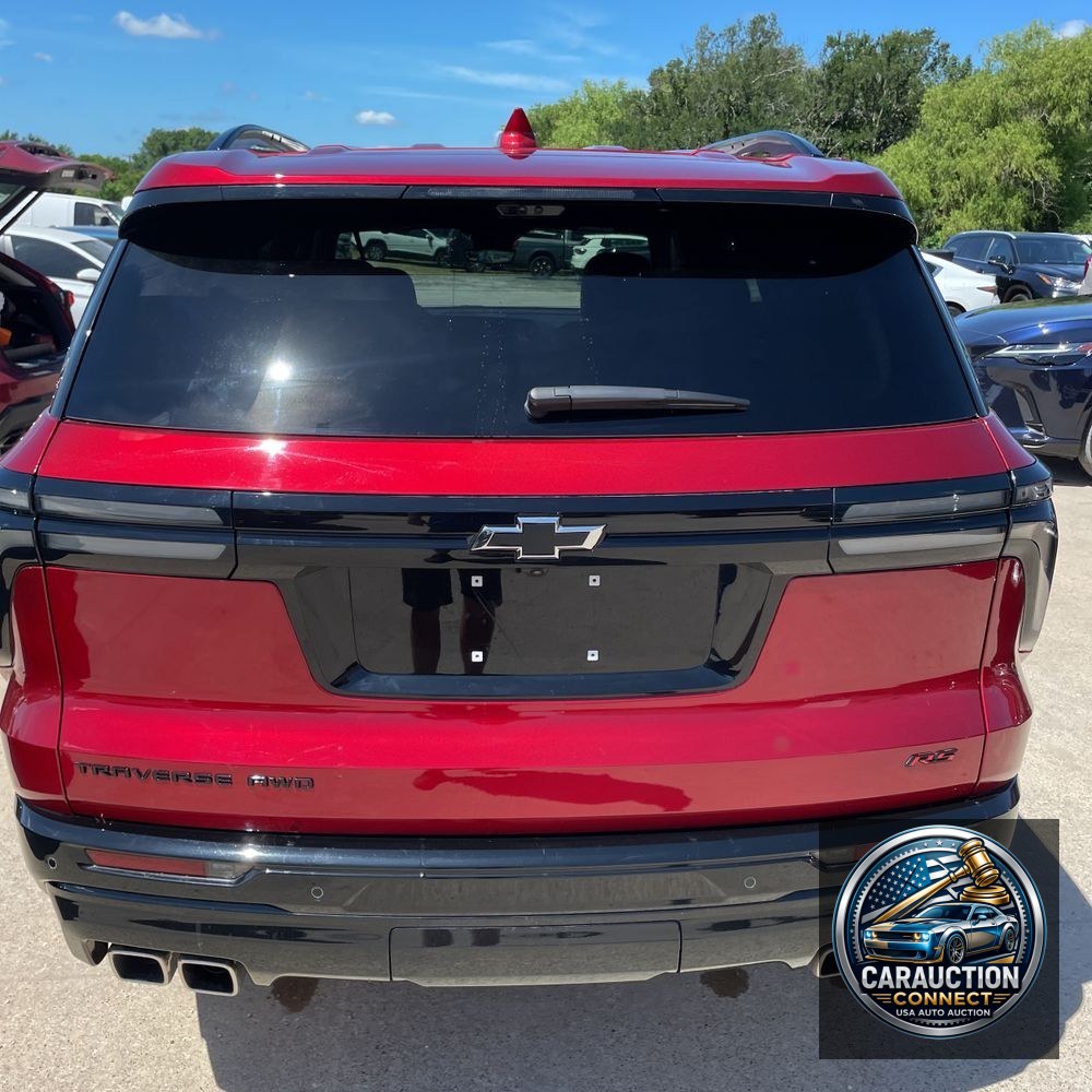 2024 Chevrolet Traverse RS