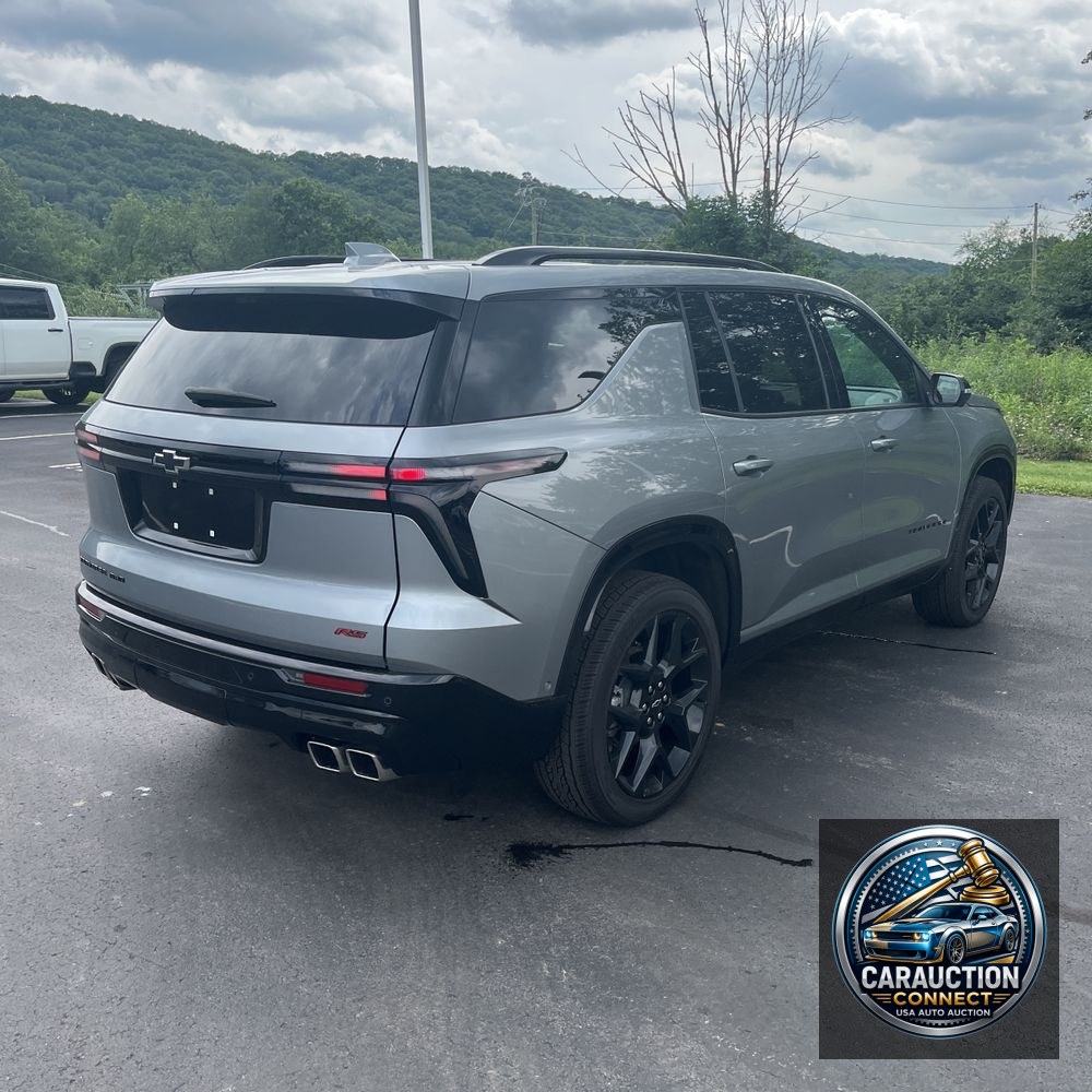 2024 Chevrolet Traverse RS