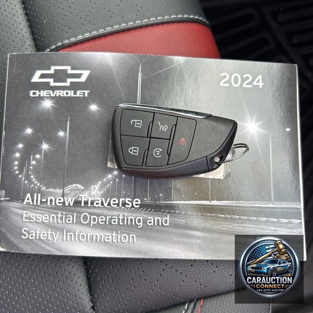 2024 Chevrolet Traverse RS