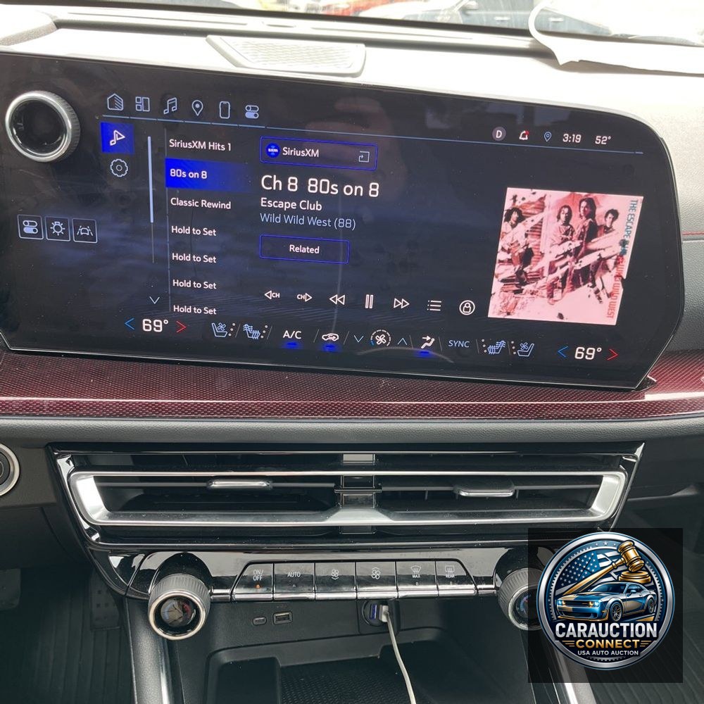 2024 Chevrolet Traverse RS