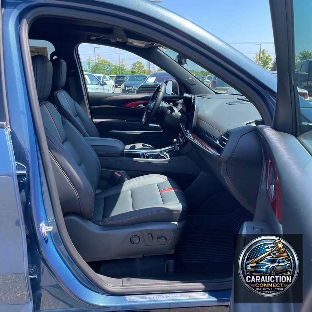 2024 Chevrolet Traverse RS