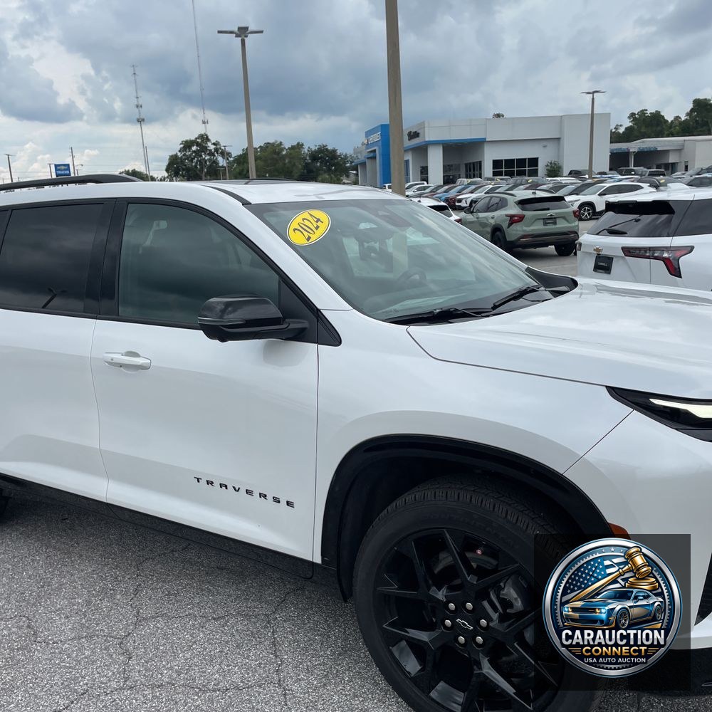 2024 Chevrolet Traverse RS
