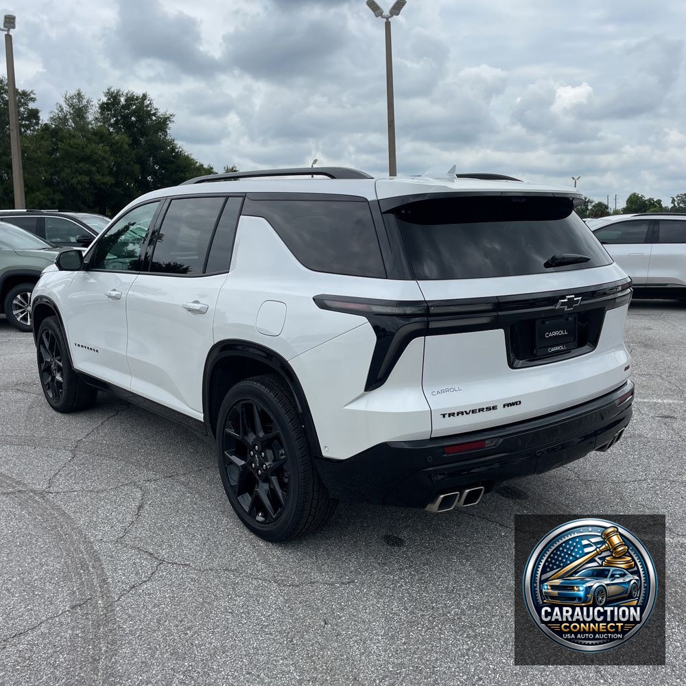 2024 Chevrolet Traverse RS
