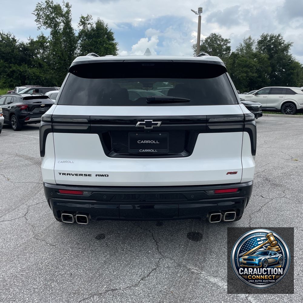 2024 Chevrolet Traverse RS