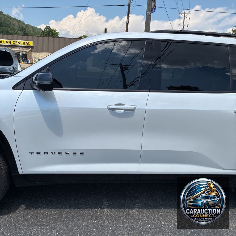 2024 Chevrolet Traverse RS