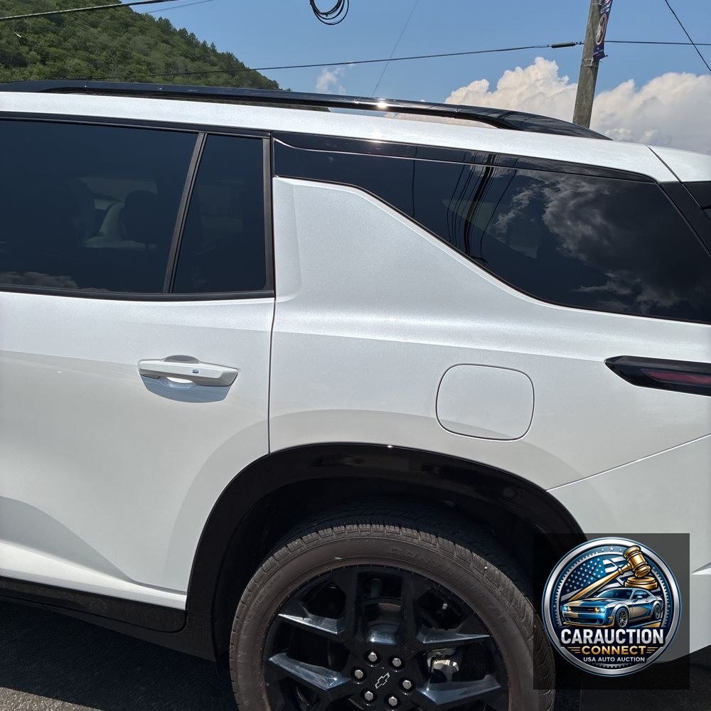 2024 Chevrolet Traverse RS