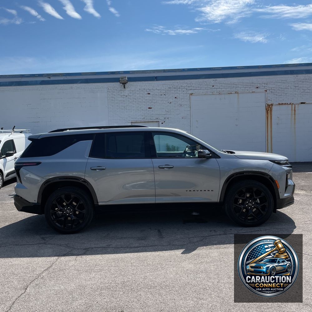 2025 Chevrolet Traverse RS