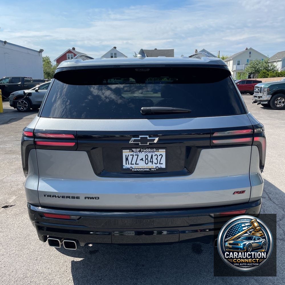 2025 Chevrolet Traverse RS