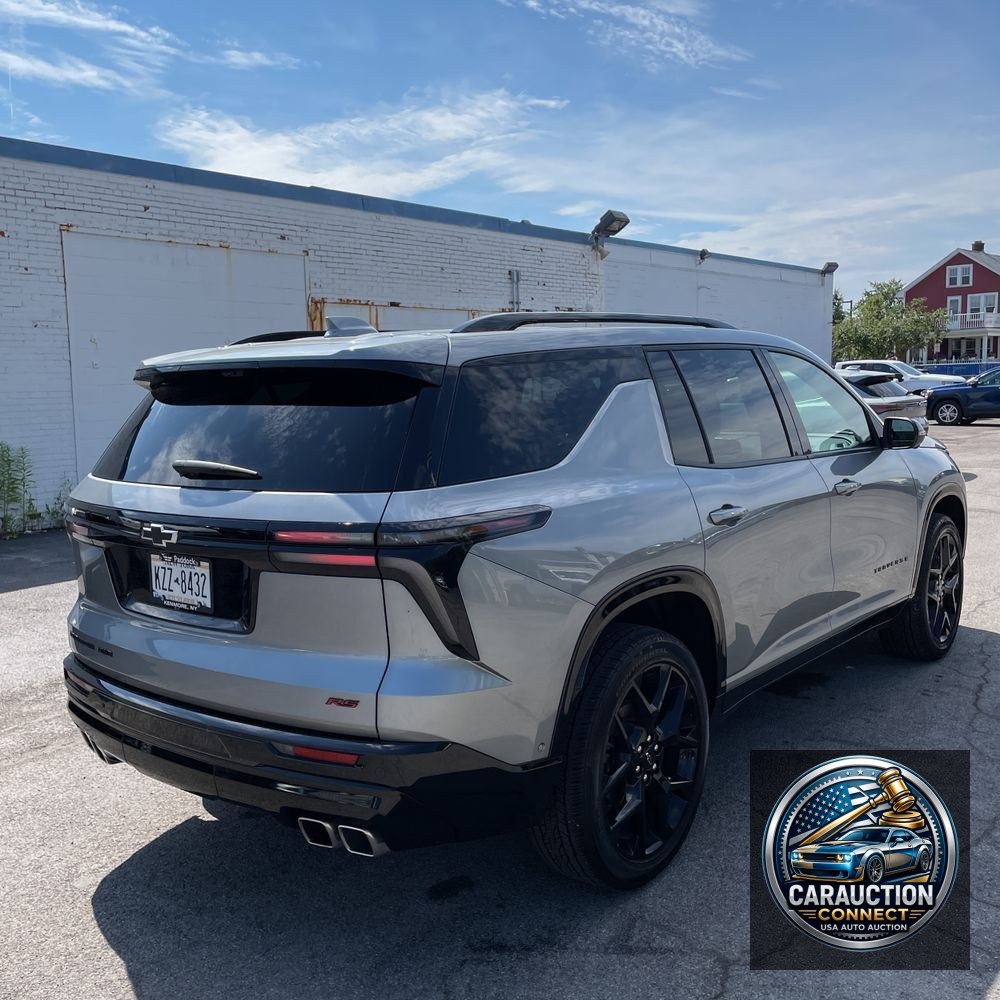 2025 Chevrolet Traverse RS