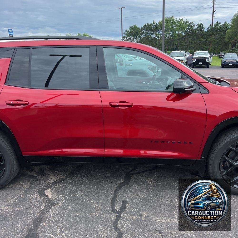 2025 Chevrolet Traverse RS