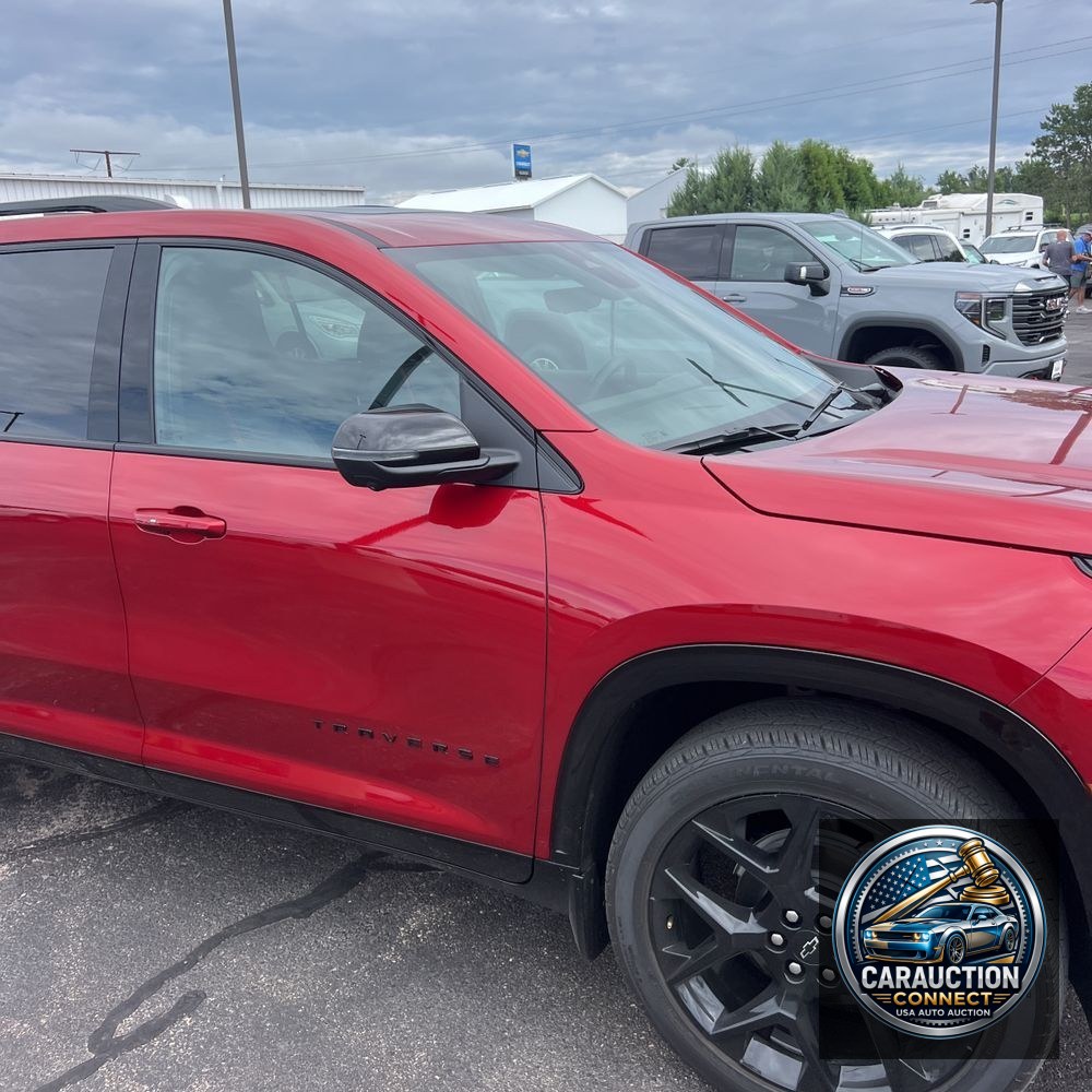 2025 Chevrolet Traverse RS