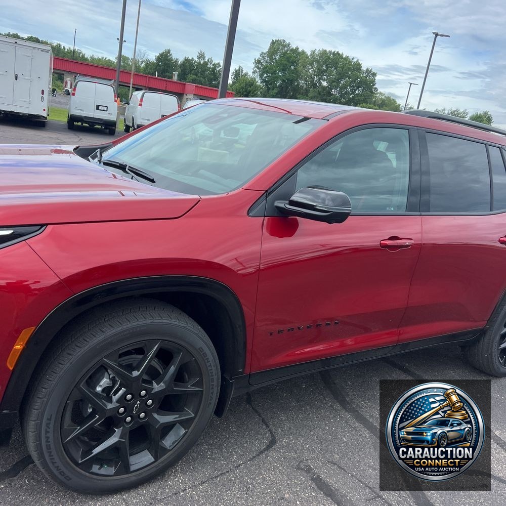 2025 Chevrolet Traverse RS