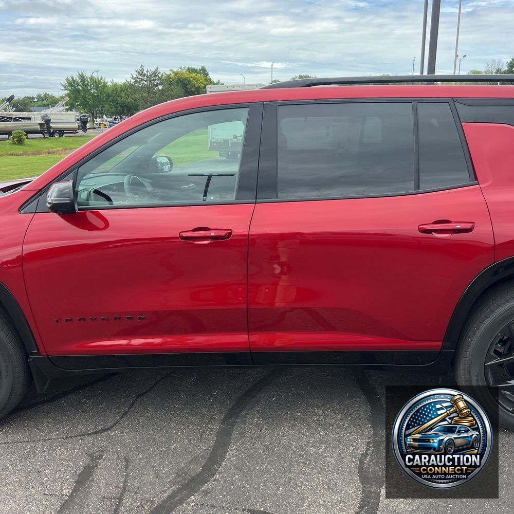 2025 Chevrolet Traverse RS