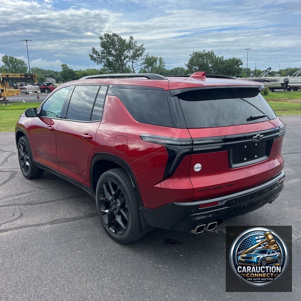 2025 Chevrolet Traverse RS