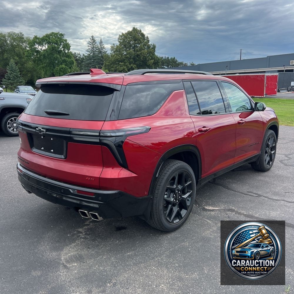 2025 Chevrolet Traverse RS
