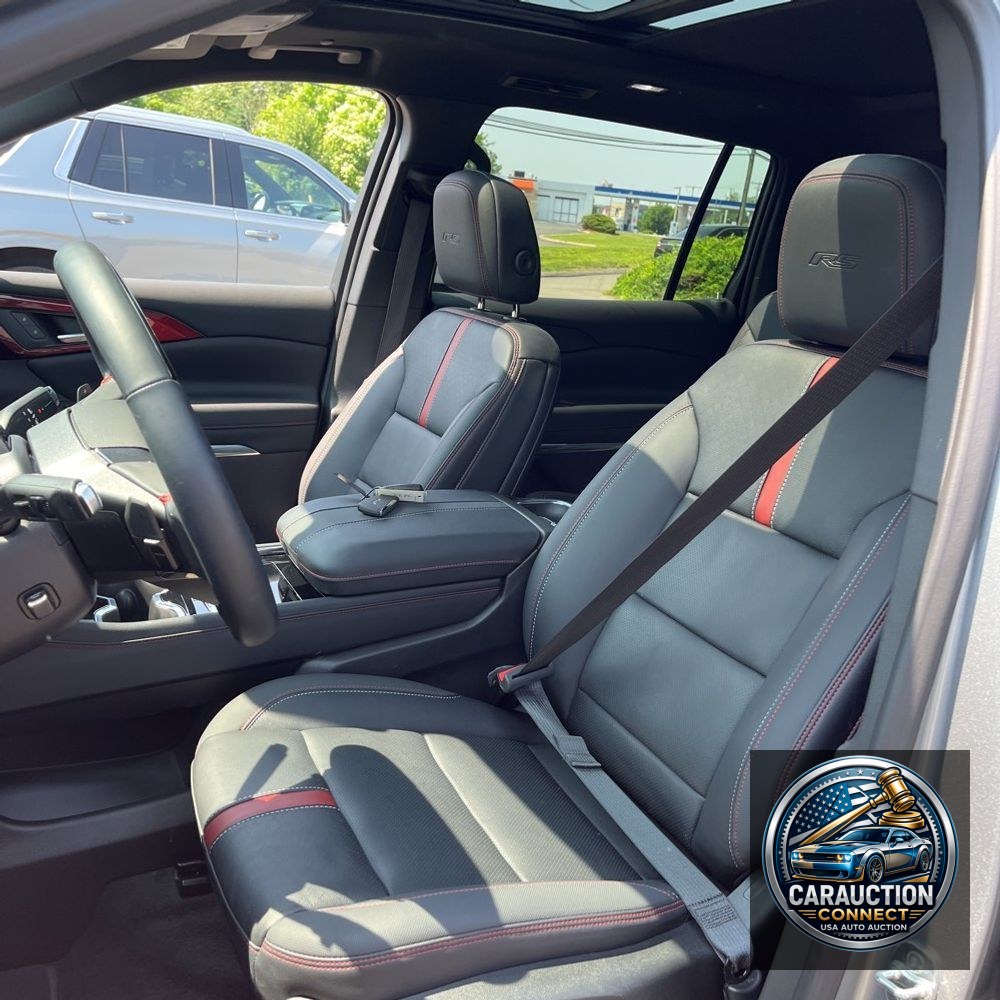 2025 Chevrolet Traverse RS