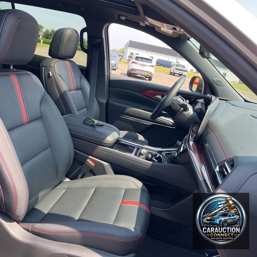 2025 Chevrolet Traverse RS