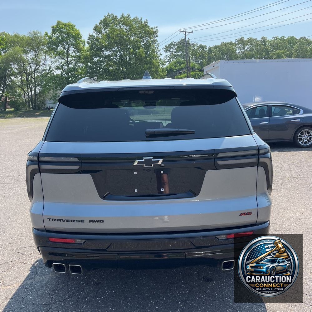 2025 Chevrolet Traverse RS
