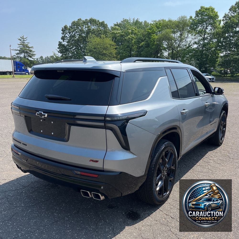 2025 Chevrolet Traverse RS
