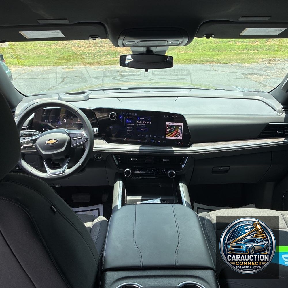 2025 Chevrolet Tahoe LS
